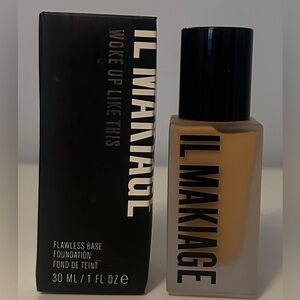 COPY - IL Makiage - woke up like this, flawless base foundation. 130